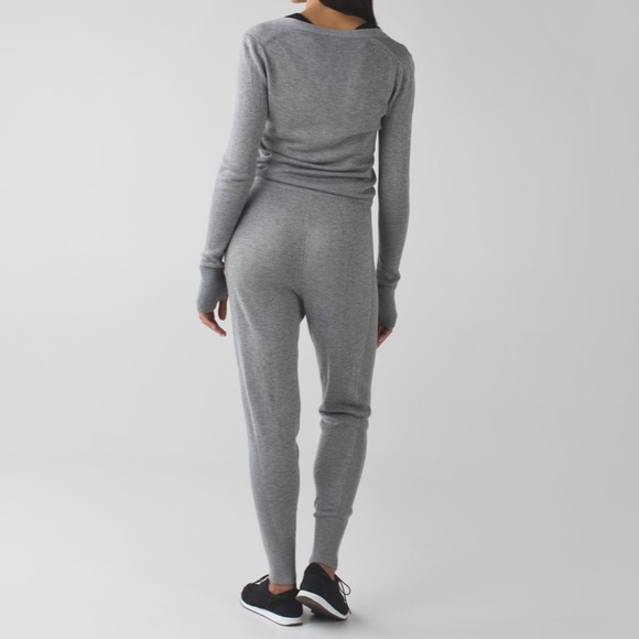 Lululemon Bundle Up Ur Bundas Onesie Heathered Medium Grey Sweater One Piece - Picture 2 of 8